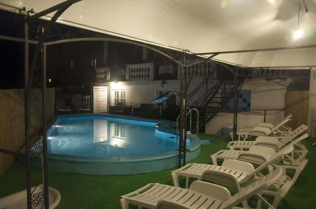 Hotel Kralj Vrnjačka Banja 外观 照片
