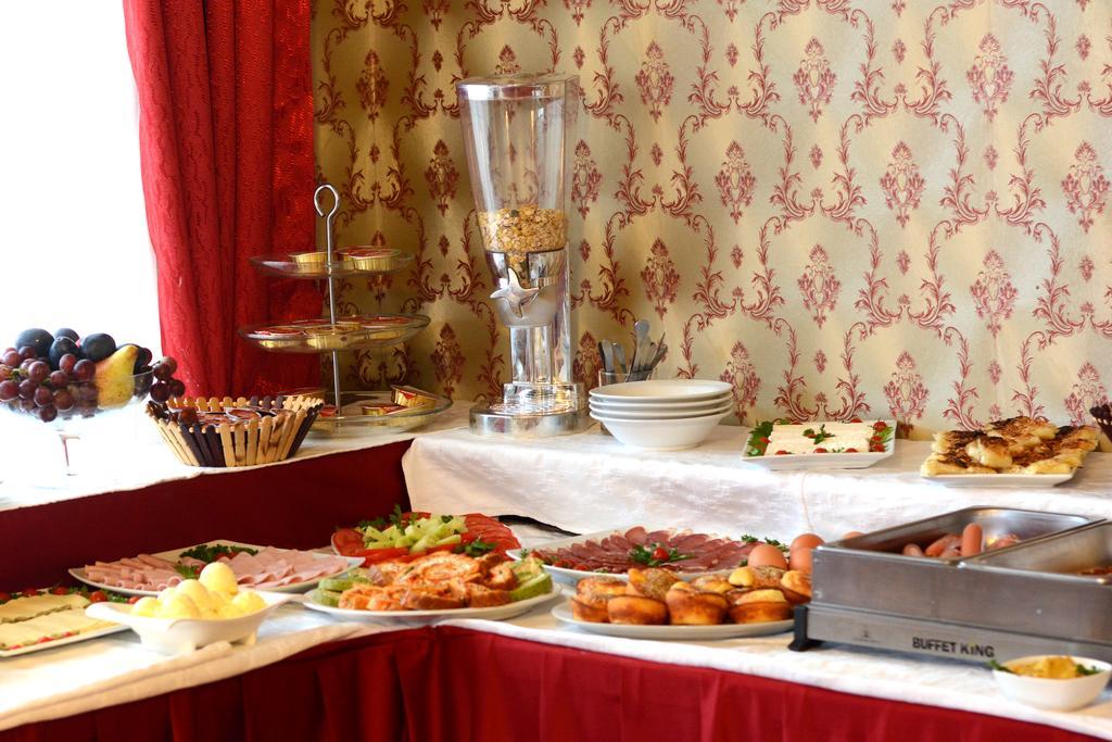 Hotel Kralj Vrnjačka Banja 外观 照片